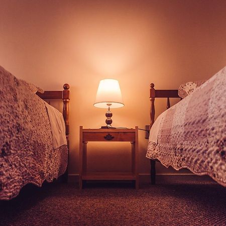 Hostal Joshiken Punta Arenas Exteriör bild