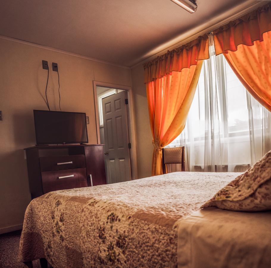 Hostal Joshiken Punta Arenas Exteriör bild