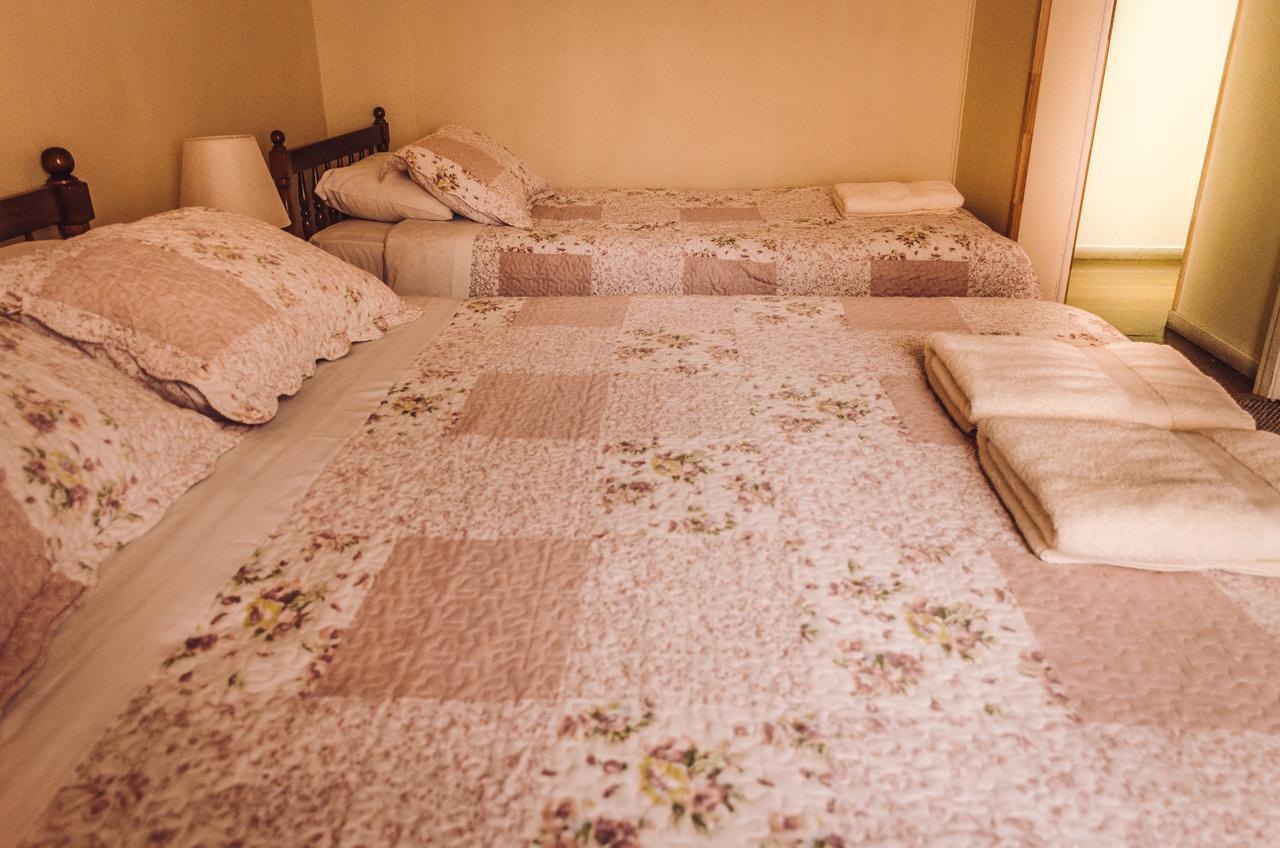 Hostal Joshiken Punta Arenas Exteriör bild